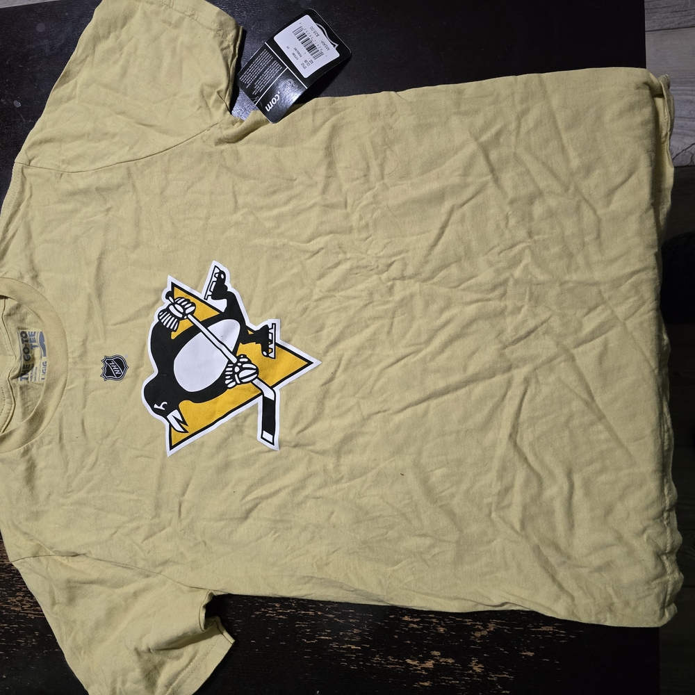 NHL Light Yellow Short Sleeve Tee with Cartoon Penguin Design